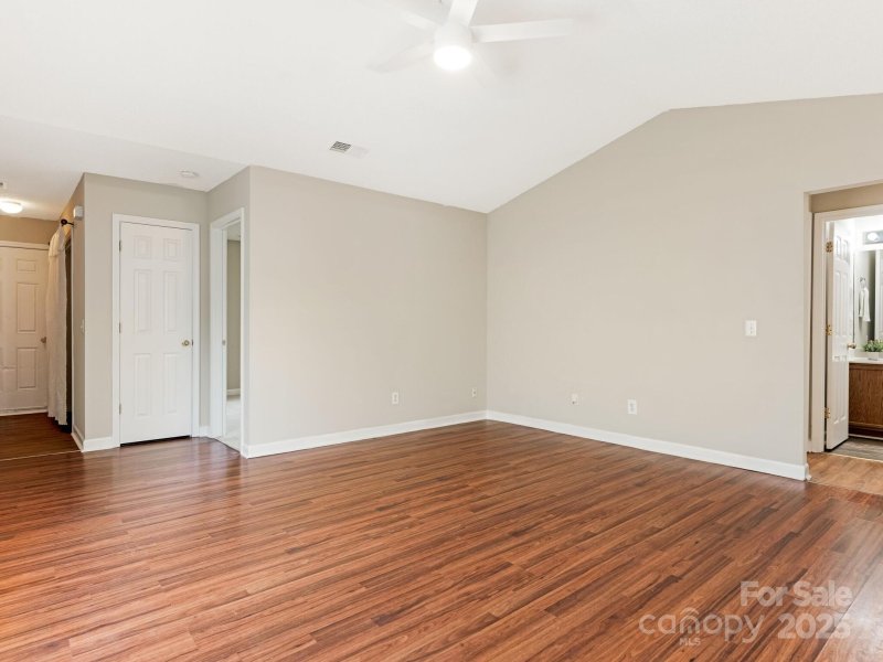 Property image 4 of 3231 Richway Court in Griers Grove, Charlotte, NC 28216