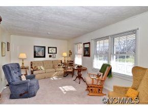 258 Camelot Drive