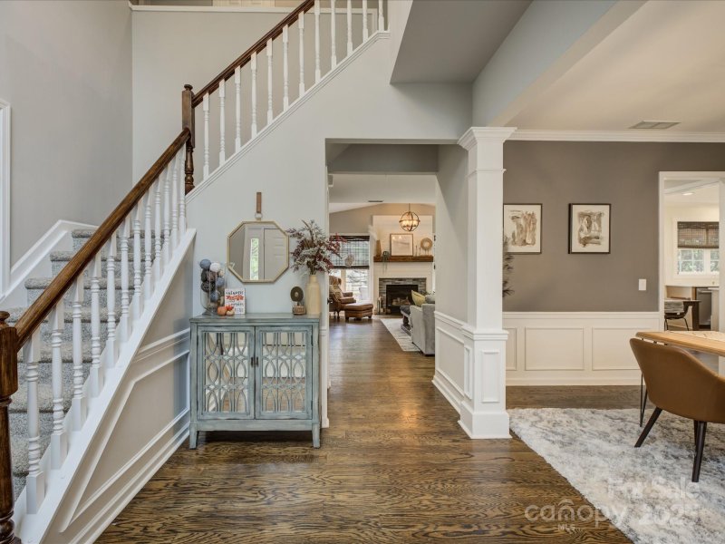 Property image 3 of 2917 Misty Hill Lane in Willowmere, Charlotte, NC 28270