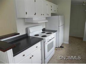 Property image 3 at 16 Timbers Edge Lane, Fairview, NC 28730