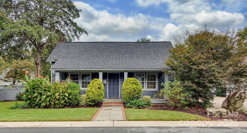 Property image 2 of 3039 N Alexander Street in The Arts District, Charlotte, NC 28205