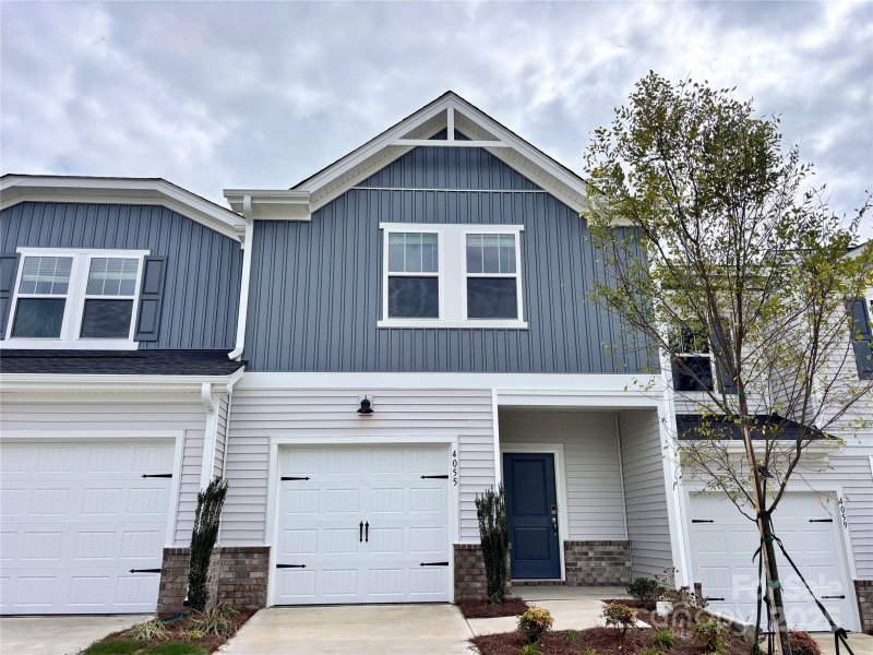 4055 Summit Woods Drive