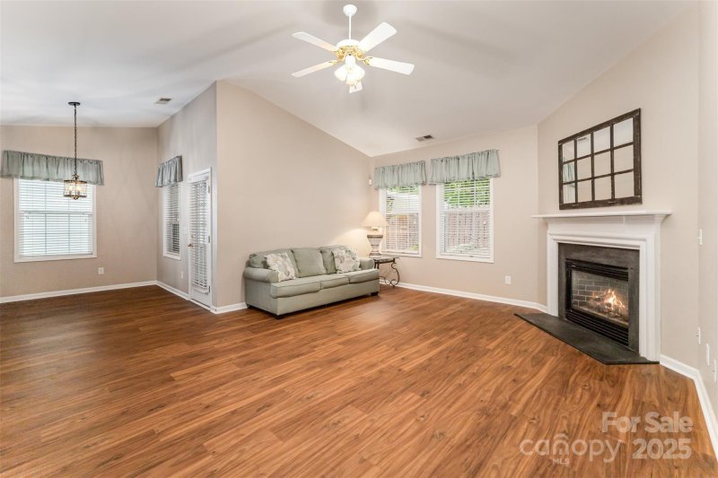Property image 4 of 254 Tradition Way in Ebenezer Village, Rock Hill, SC 29732