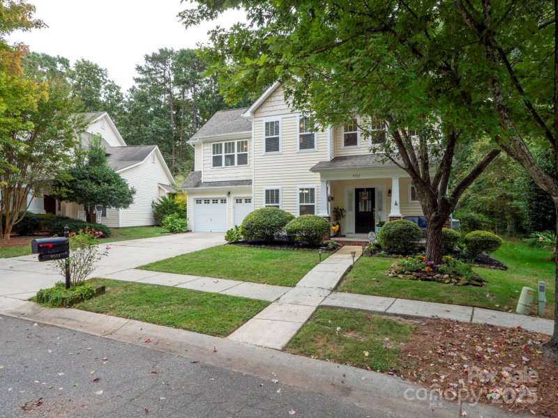 Property image 2 at 9511 Yearwood Lane, Charlotte, NC 28214