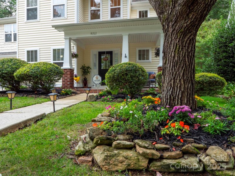 Property image 3 at 9511 Yearwood Lane, Charlotte, NC 28214