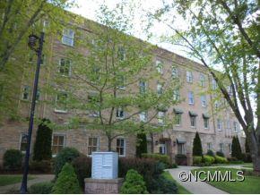 8 Village Ln Unit A 400