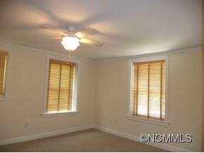 Property image 5 at 8 Village Ln Unit A 400, Asheville, NC 28803