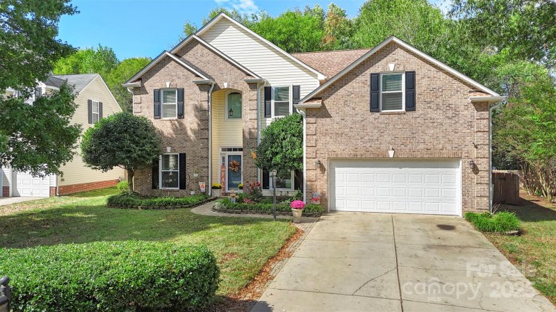 Property image 2 of 4827 Chesney Street in Covington, Concord, NC 28027