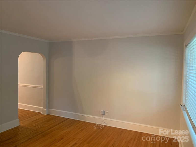 Property image 5 of 2103 Queens Road in Myers Park, Charlotte, NC 28207