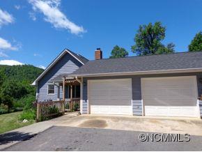 Property image 5 at 3 Neighborly Dr, Candler, NC 28715