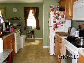 Property image 2 at 285 London Road, Asheville, NC 28803