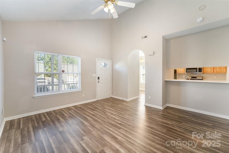 Property image 4 of 6316 Derryfield Drive in The Hamptons, Charlotte, NC 28213