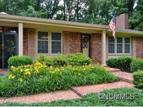 Property image 2 at 3221 Debbie Drive, Hendersonville, NC 28791