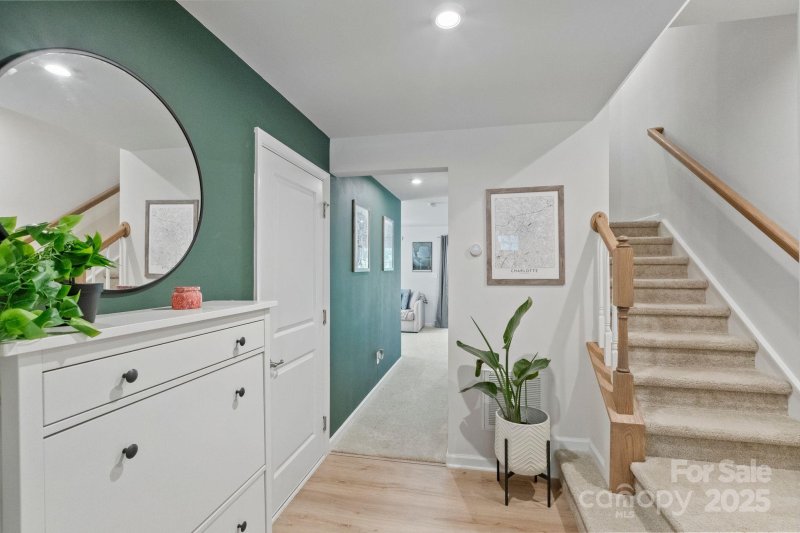 Property image 4 of 4113 Edenborn Lane in Villages at Beachmont, Charlotte, NC 28208