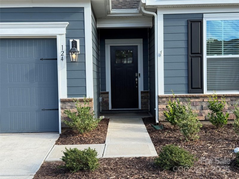 Property image 3 of 124 Ari Avenue in Brookside, Troutman, NC 28166