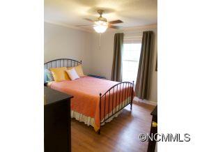 Property image 2 at 35 Sydney Lane, Asheville, NC 28806