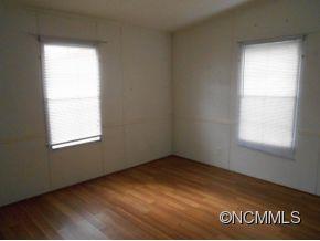 Property image 3 at 10 Gossamer Lane, Swannanoa, NC 28778