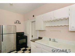 Property image 2 at 811 Academy St Ext, Asheville, NC 28803