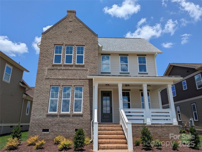 113 Macland Lane