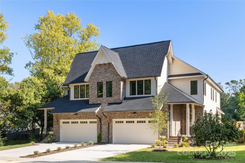 Property image 3 of 518 W Cama Street in SouthEnd at Tryon, Charlotte, NC 28217