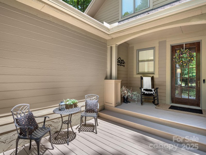 Property image 3 of 202 Bent Pine Trace in Champion Hills, Hendersonville, NC 28739