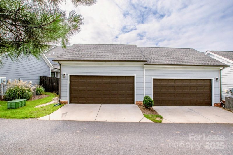 Property image 2 of 108 Certificate Street in Villas at Morrison Plantation, Mooresville, NC 28117