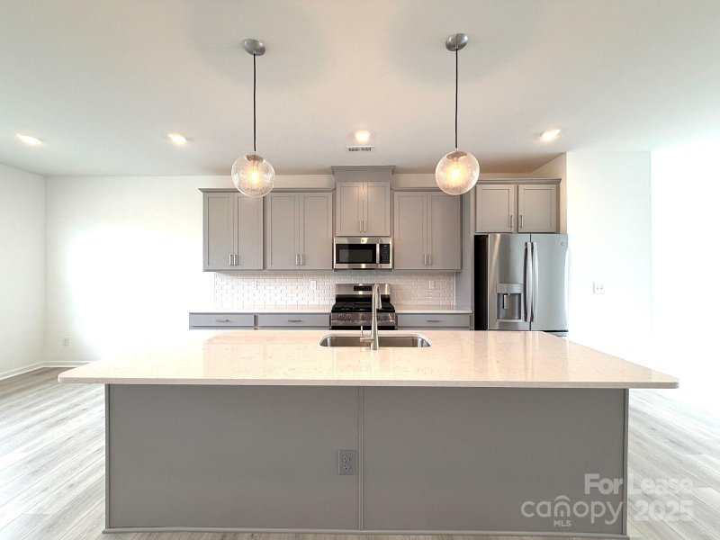 Property image 4 at 2310 Donnelly Hills Lane, Charlotte, NC 28262