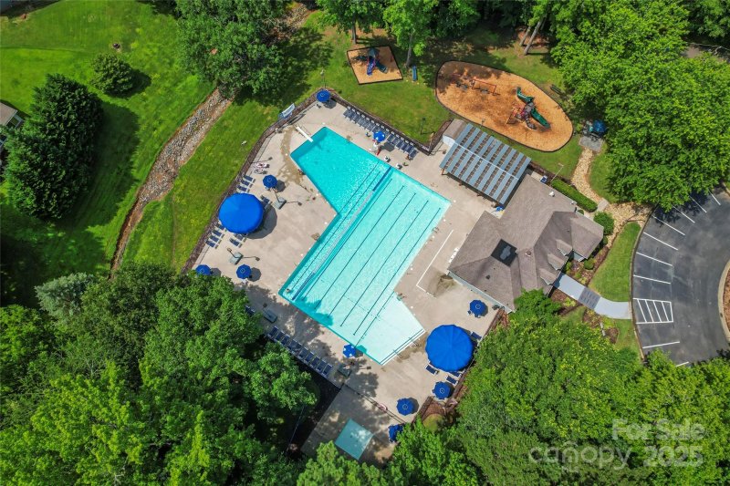 Property image 3 of 9608 Runswyck Court in Winchester, Charlotte, NC 28269