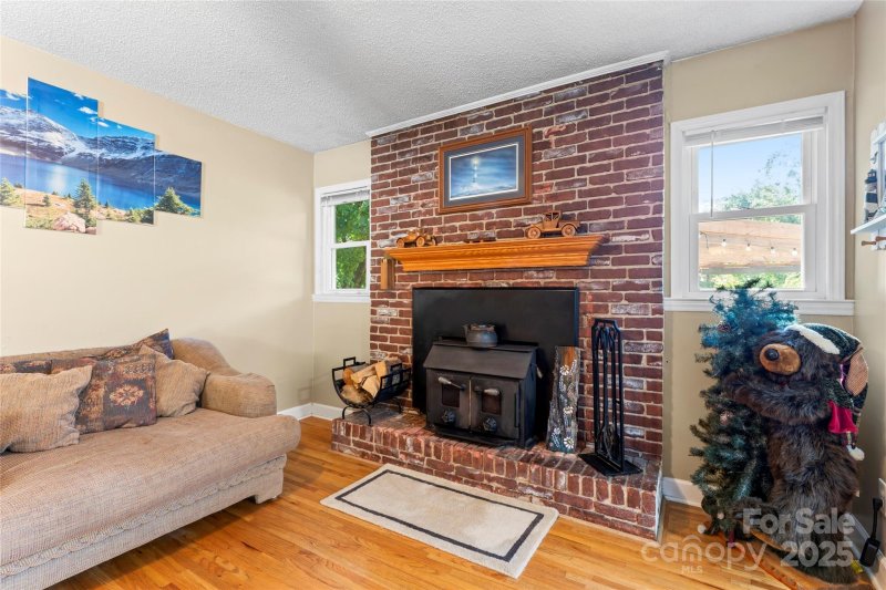 Property image 3 of 307 Meadowood Circle in Briarcliff, Kannapolis, NC 28081