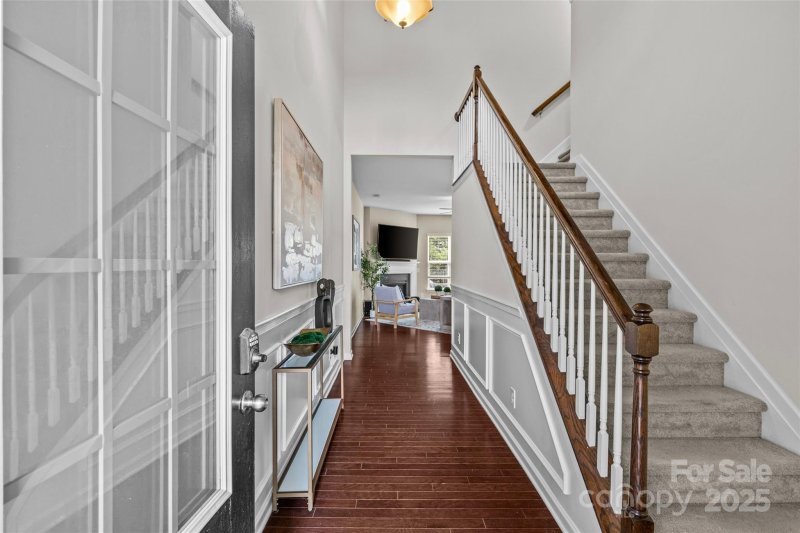 Property image 2 at 4860 Fonthill Lane, Charlotte, NC 28210