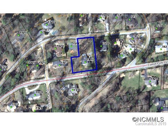 Property image 2 at 1905 Laurel Park Hwy, Hendersonville, NC 28739