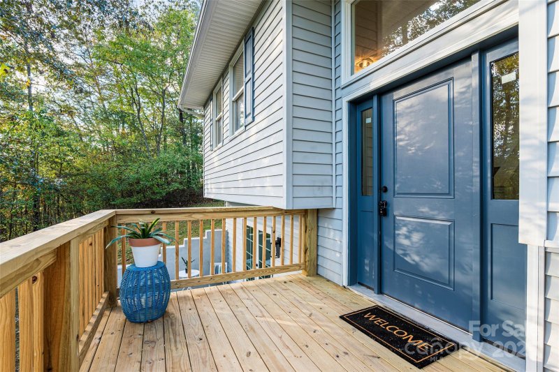 Property image 4 of 10 Evening Shade Drive in Little Flat Creek, Weaverville, NC 28787