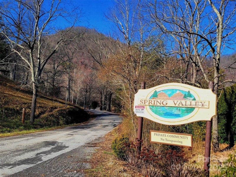 Property image 5 of 50 Feather Lane in Spring Valley, Waynesville, NC 28786