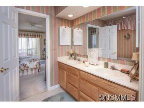 Property image 4 at 20 Tall Pines Road, Hendersonville, NC 28739