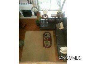 Property image 5 at 6 Lakemoor Lane, Hendersonville, NC 28739