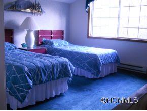 Property image 4 at 2499 Summit Dr, Maggie Valley, NC 28751