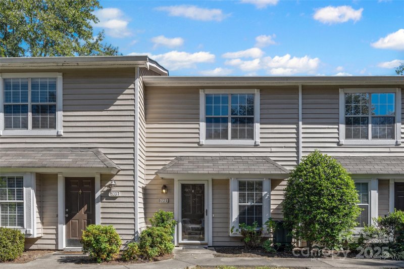 704 Heritage Parkway