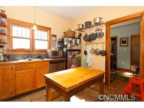 Property image 3 at 60 Park Square, Asheville, NC 28801