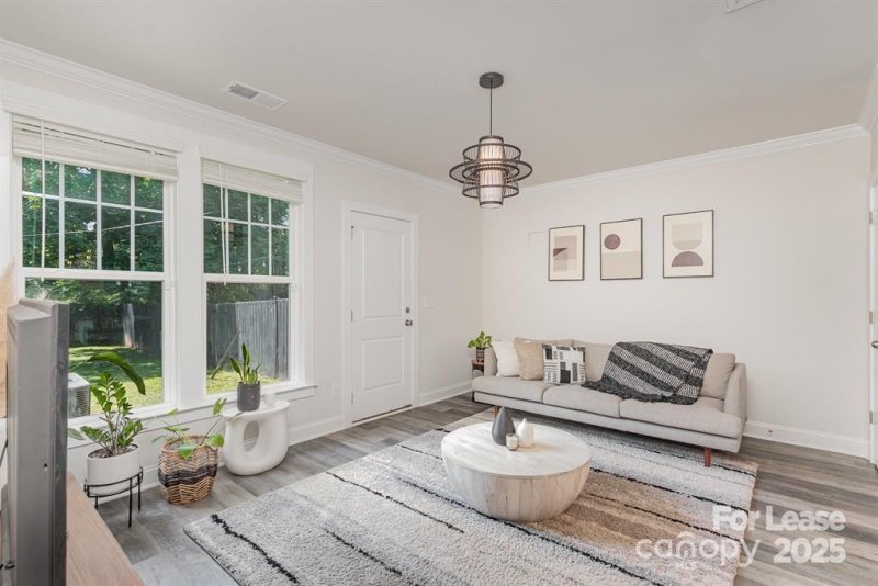 Property image 5 at 813 Mcarthur Avenue, Charlotte, NC 28206