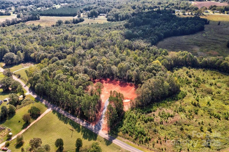 Property image 5 of 3533 Jolley Road in Cliffside, Mooresboro, NC 28114