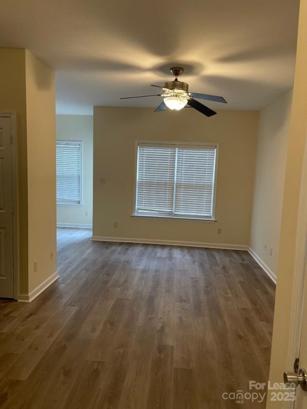 Property image 3 of 2121 Lennox Square in Lennox Square, Charlotte, NC 28210