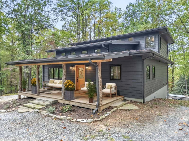 Property image 5 of 584 Springbrook Lane in Steel Creek, Brevard, NC 28712