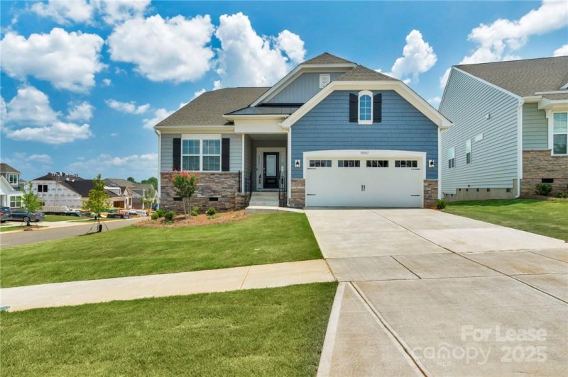 15007 Arlington House Drive