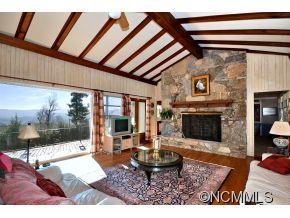 Property image 3 at 2504 Laurel Park Highway, Hendersonville, NC 28739