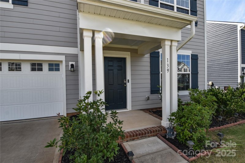 Property image 2 of 139 W Neel Ranch Road in Heritage at Neel Ranch, Mooresville, NC 28115