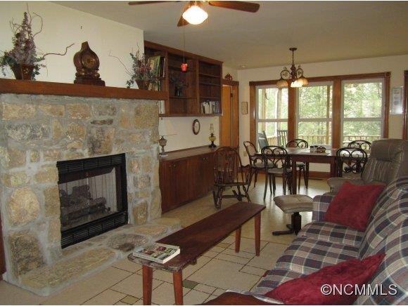Property image 3 at 2 Hopewell Lane, Flat Rock, NC 28731