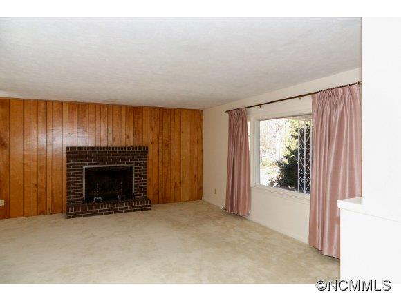 Property image 5 at 3233 Debbie Drive, Hendersonville, NC 28791