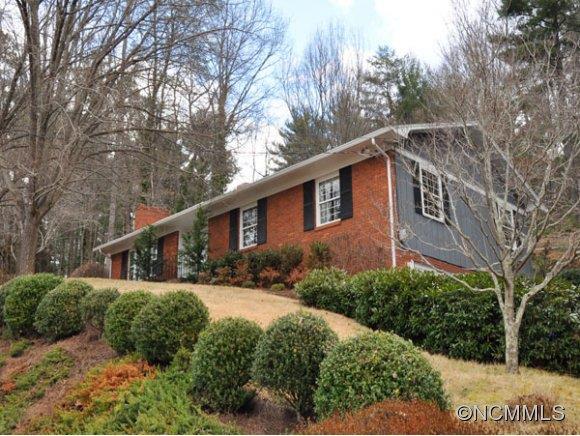 19 Rolling View Drive