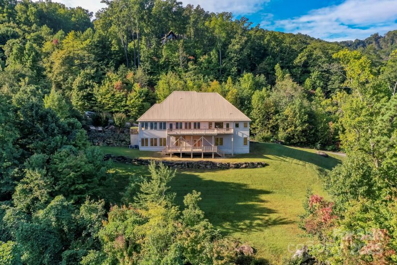 Property image 5 of 218 Clear Creek Trail in Highlands of Lake Lure, Lake Lure, NC 28746