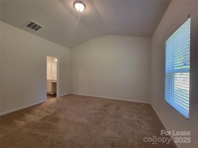 Property image 4 at 8712 Highgate Drive, Charlotte, NC 28215